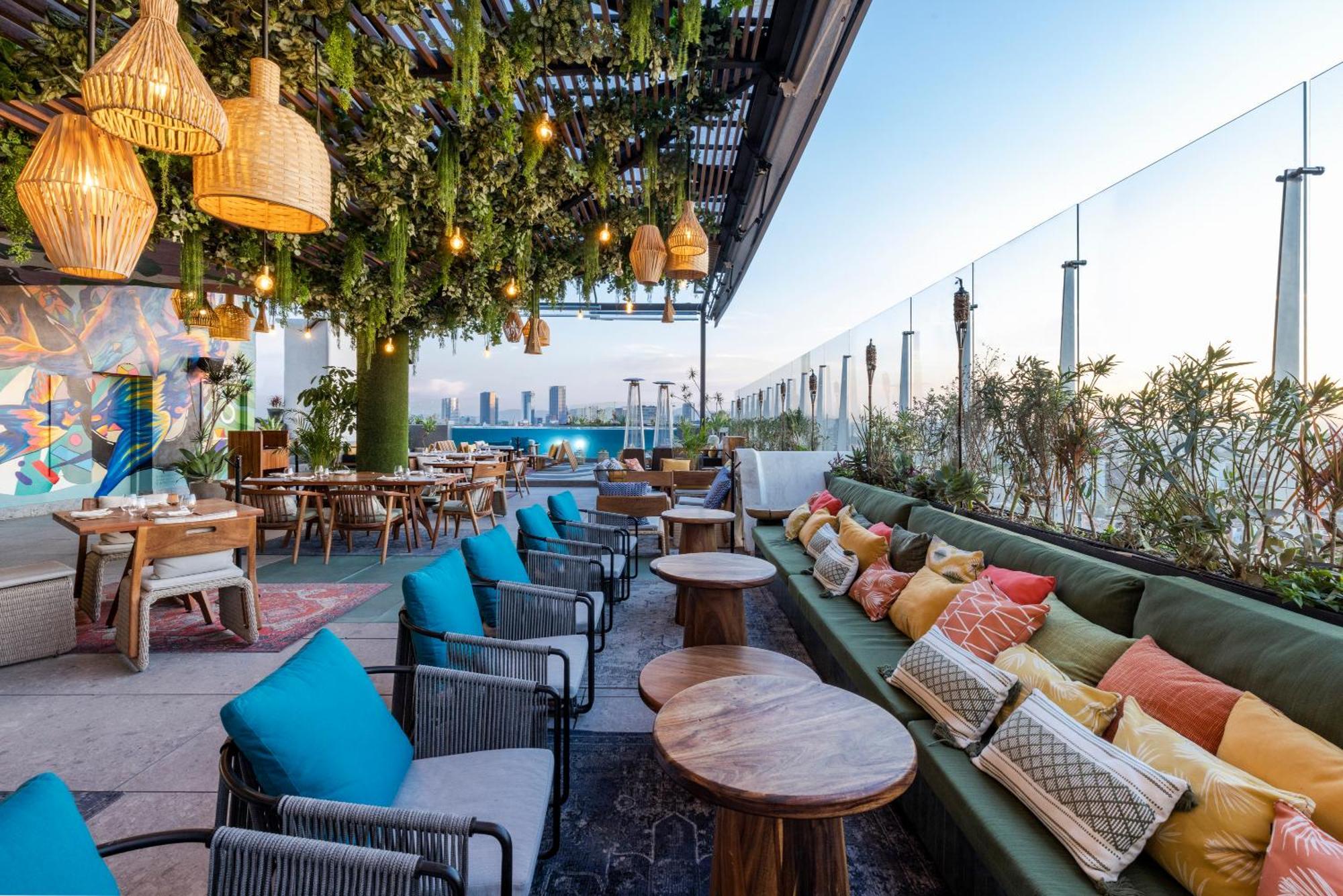 Andaz Condesa 5*